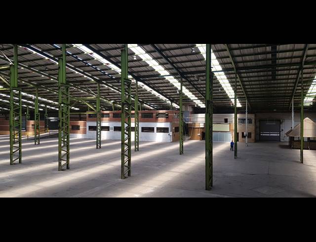 19,096M² FACTORY FOR SALE IN ANDERBOLT